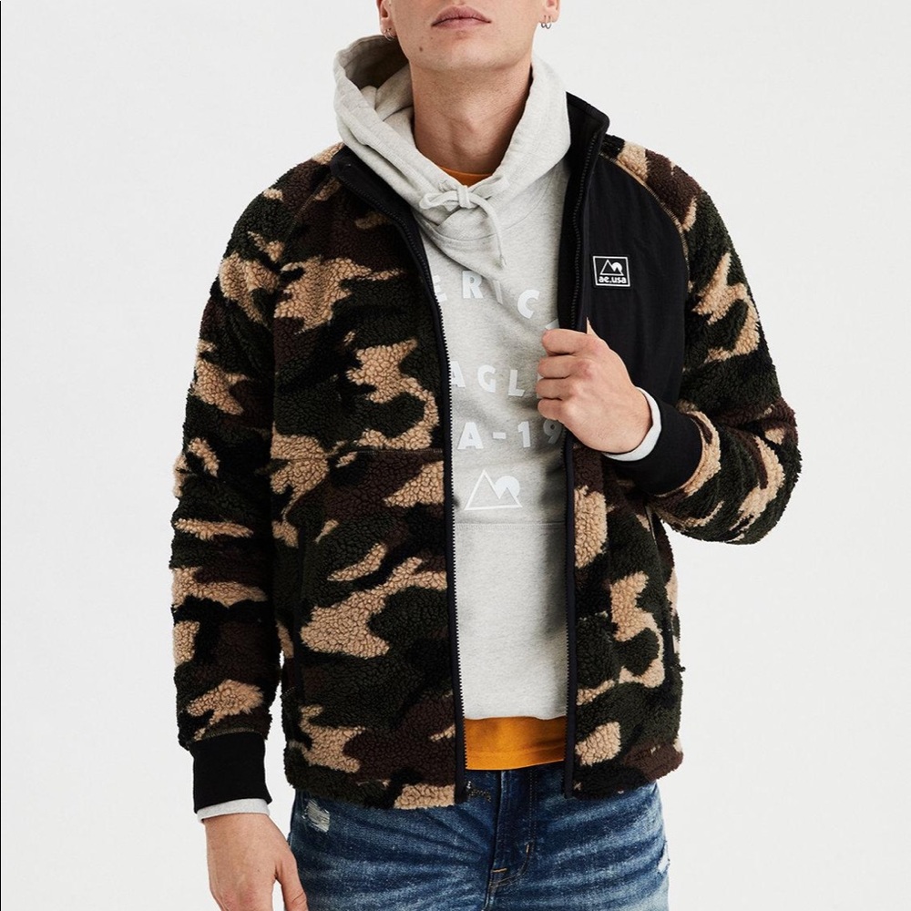 NWOT American Eagle Men’s Sherpa Full Zip Jacket